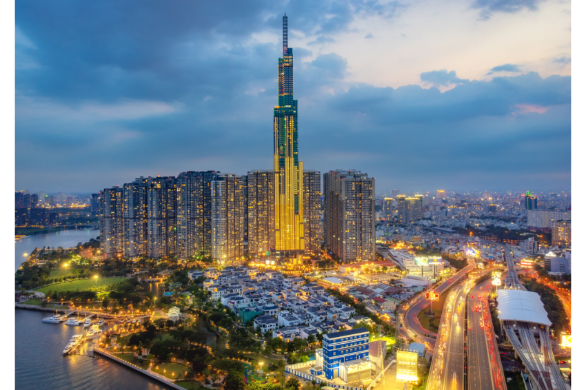 Landmark 81 về đêm 5